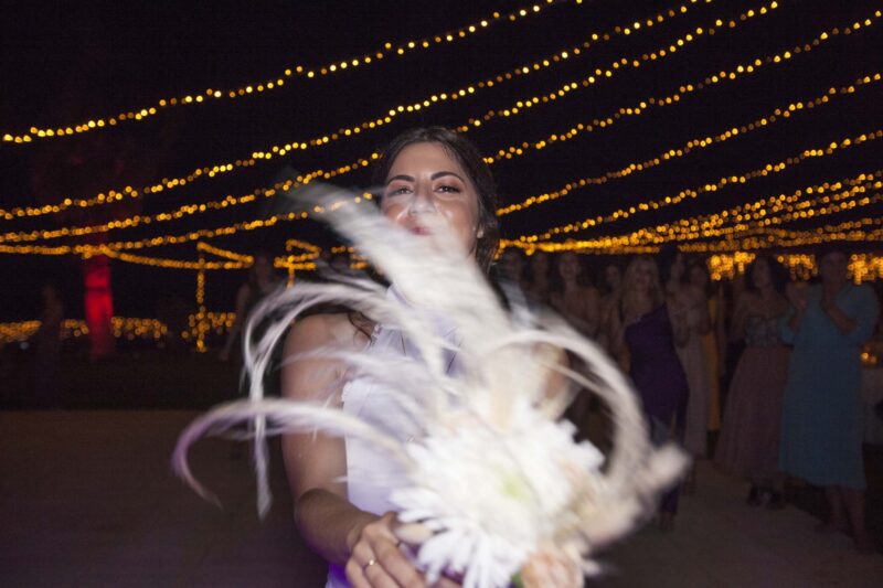 Φωτογράφιση γαμκου στη Ρόδο.Η νύφη στη δεξίωση του γάμου